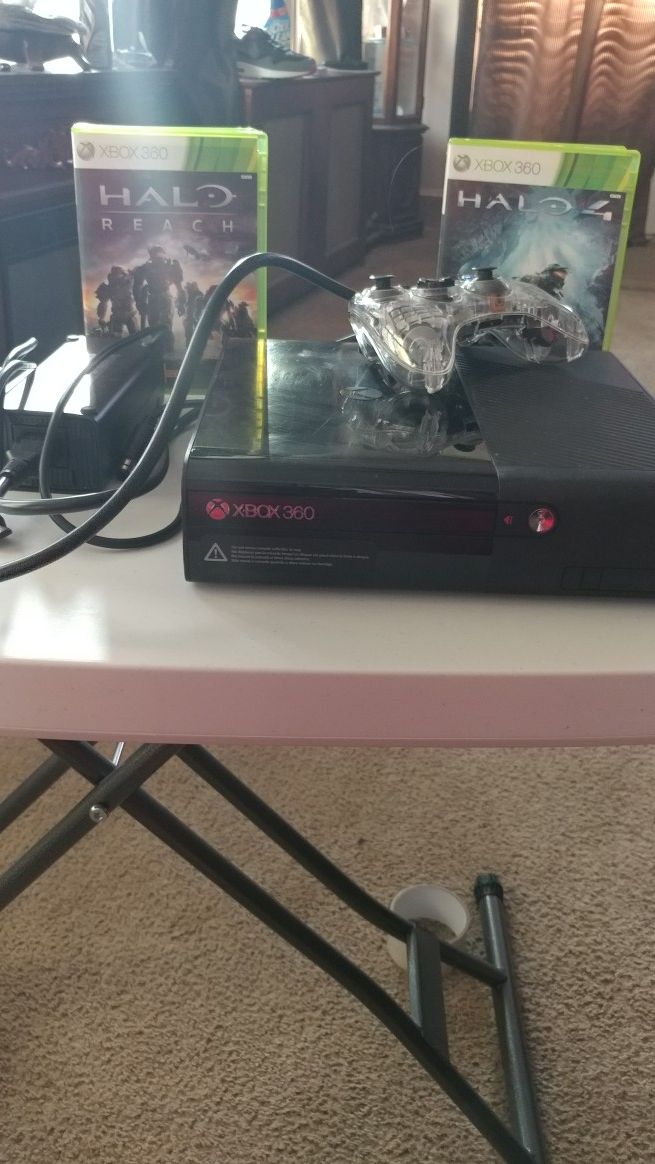 Pre-owned Xbox 360 Elite with two games