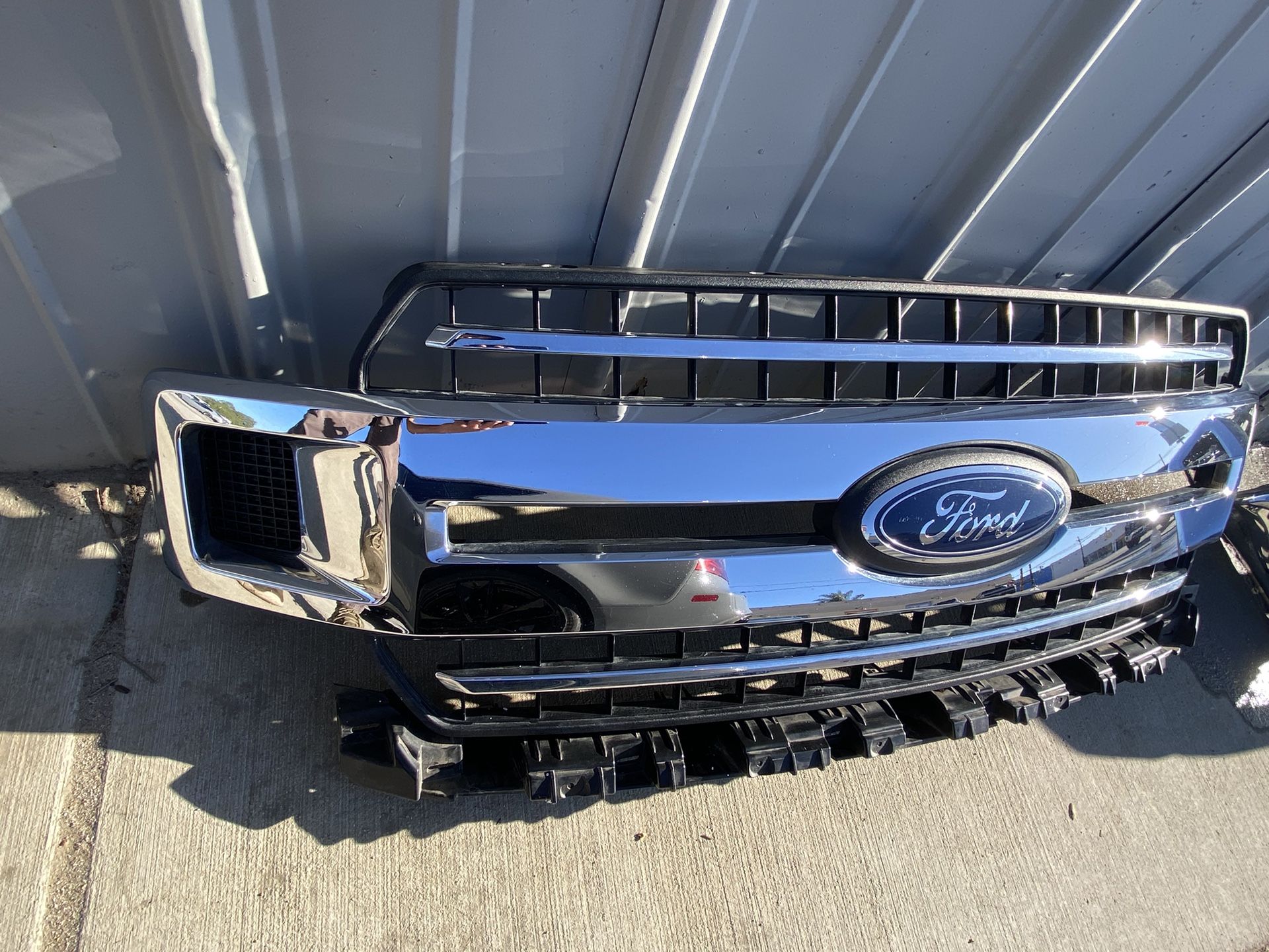 2017 Oem Grill