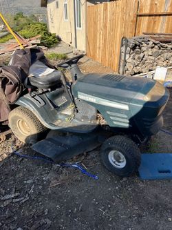 Riding lawn mower (tehachapi )