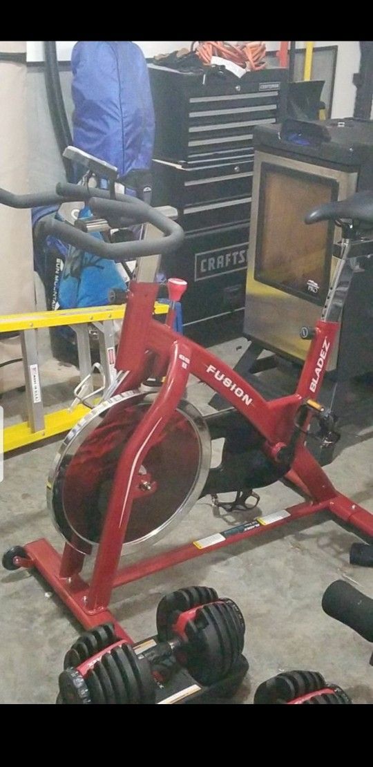 Fusion bladez exercise online bike