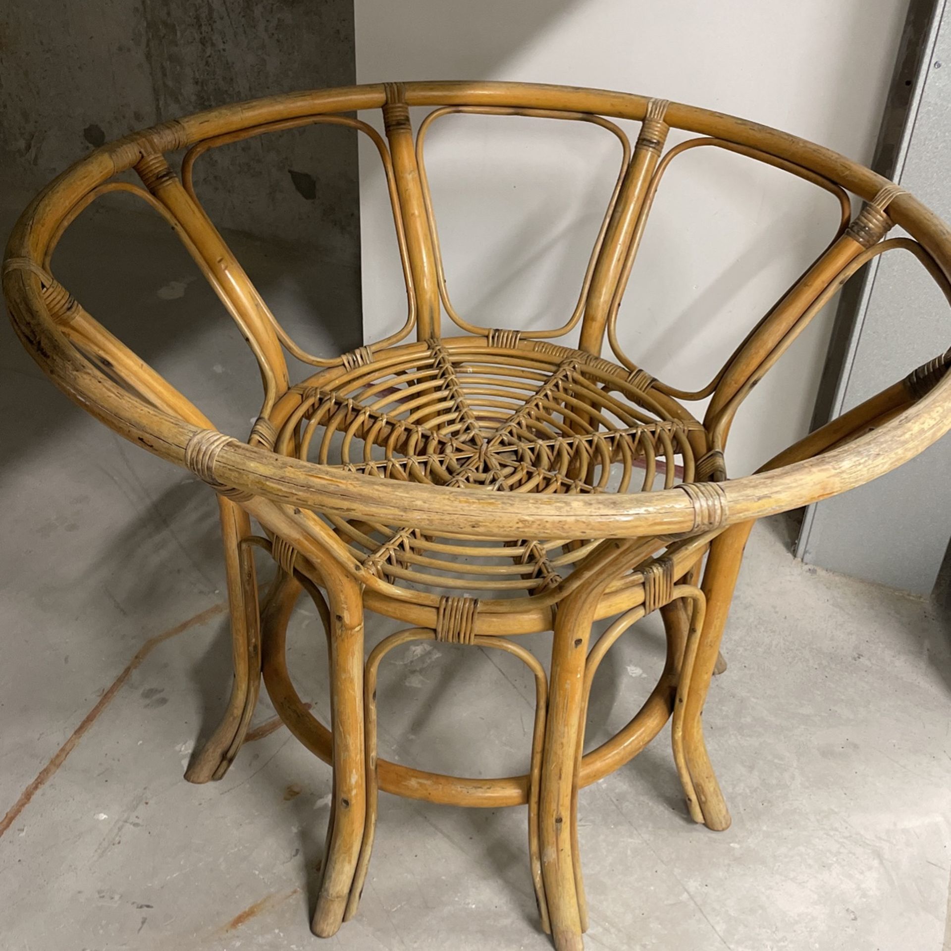 Rattan Dining Table Base For $65 Includes Delivery