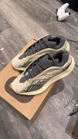 Yeezy 700
