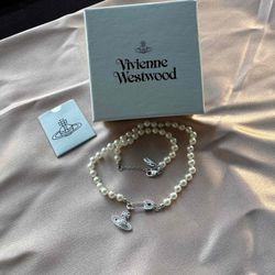 Vivienne Westwood Safety Pin Bas Relief Pearl Choker Necklace
