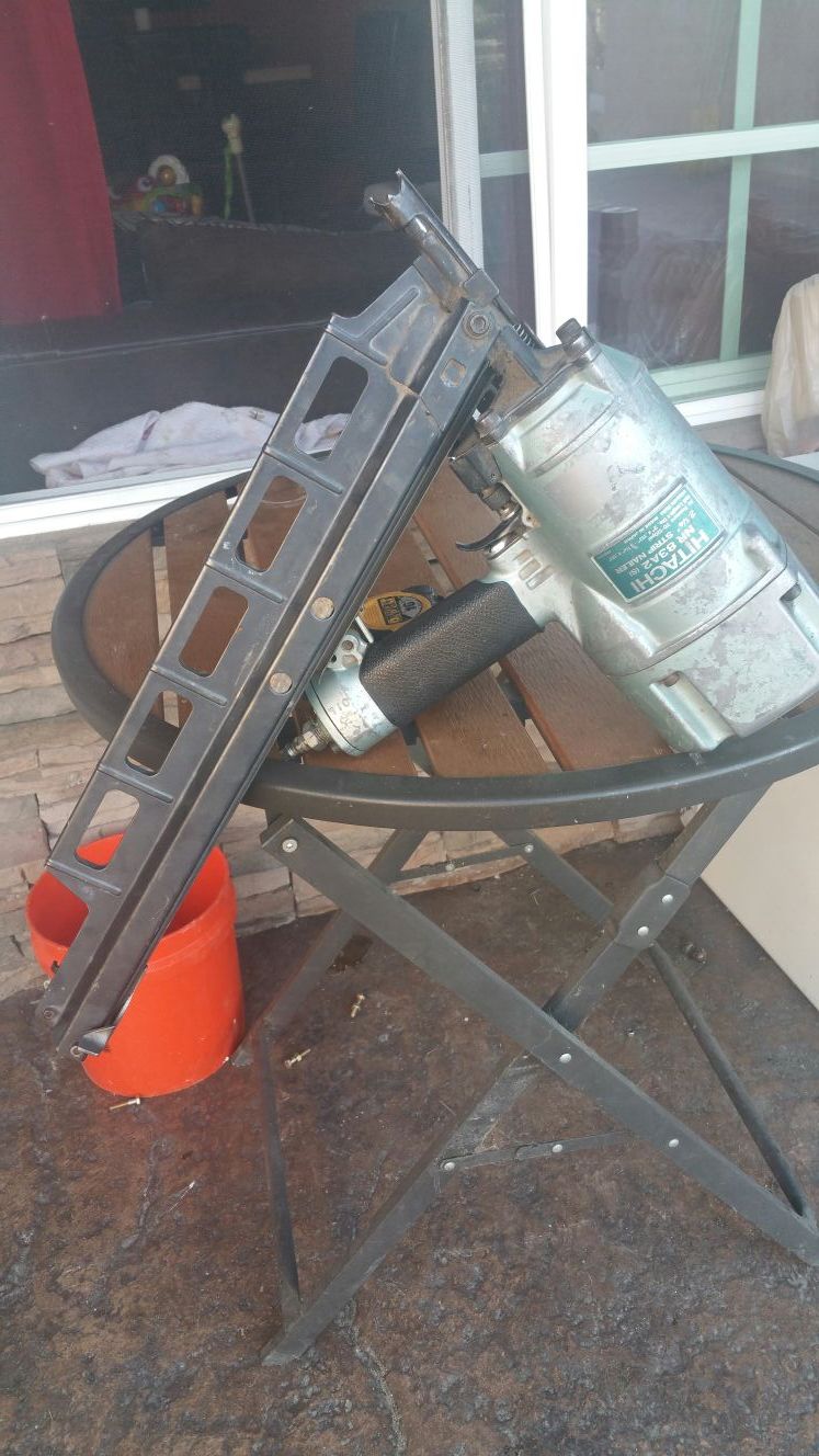 Hitachi nr 83A2