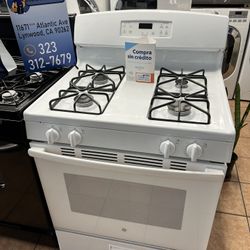GE White Stove