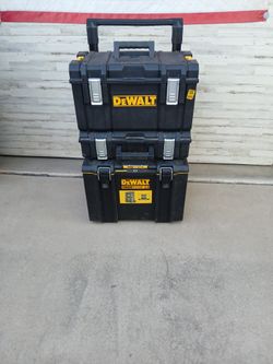 Dewalt Stacking Tool Box