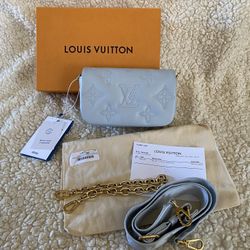 Louis Vuitton Wallet On Strap Bubblegram