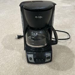 Mr Coffee Brewer And Pot 