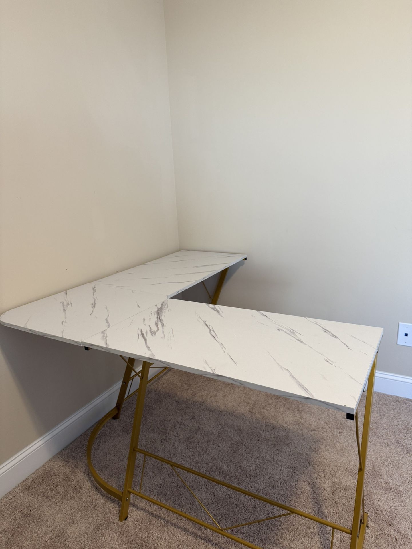 L Shaped Desk