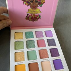 Juvia Place Garden Eye Shadow Pallet 