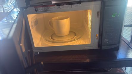 Countertop Microwave Oven