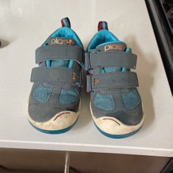 Plae Waterproof Shoes Toddler Size 8