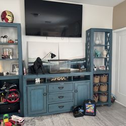 Teal Center 
