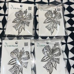 Flower Rhinestone Brooch 