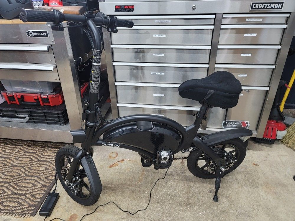 Jetson Bolt Pro Electric Bike
