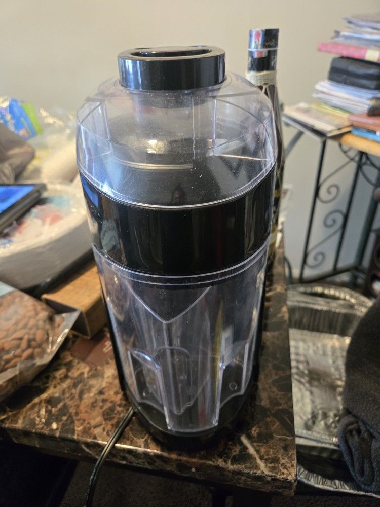 Juice Extractor