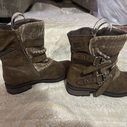 Muk Luk Boots - Size 9