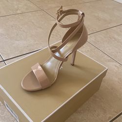 MK Shoes Women Size 8