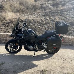 BMW F750GS