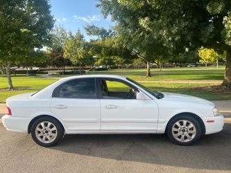 2005 KIA Optima