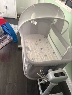 Bassinet sways 5 speeds