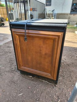 U-LINE CABINET REFRIGERATOR COMPACT FRIDGE