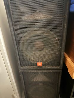 Dj equipment