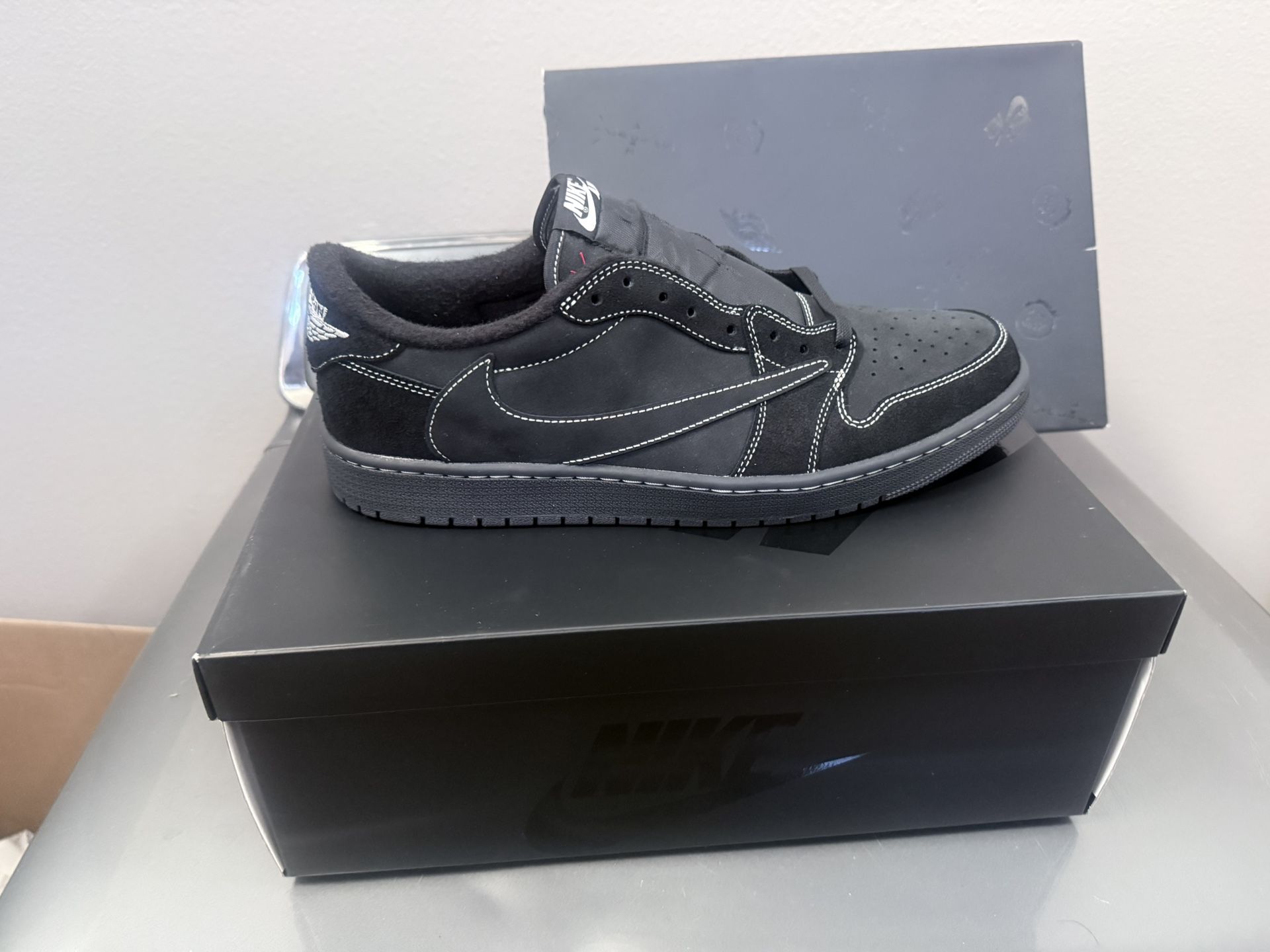 Travis Scott Black Phantom Size 14