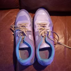 Puma Size 12 Like New