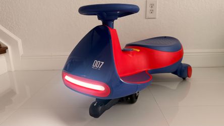 Electric Wiggle Car for kids - Flashing wheels! 2 Speed.