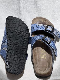 Birkenstock “Papillio” - blue and tan streak design with black buckles