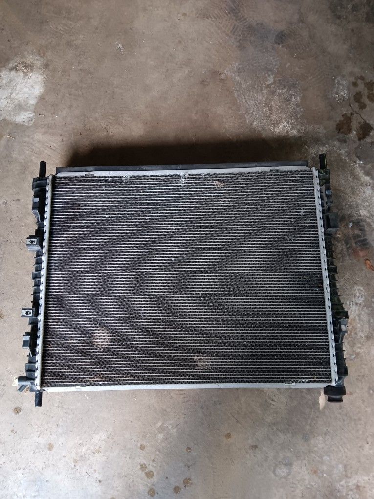 2018-2020 MUSTANG Complete Radiator