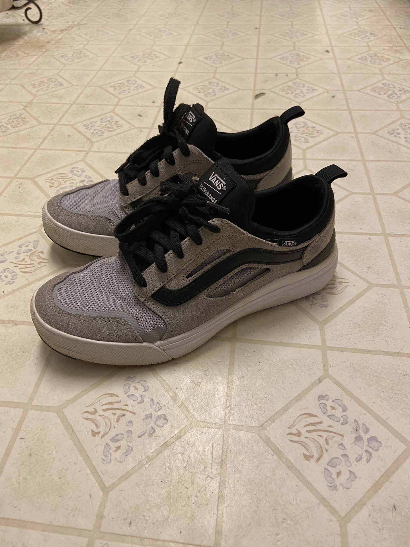 Vans UltraRange 3D Shoes - Men’s Size 8
