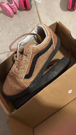 Girls Shoes 2.5 Vans