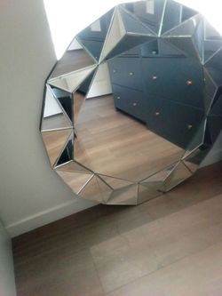 Wall decor