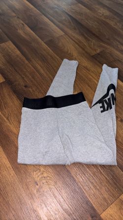 Nike small