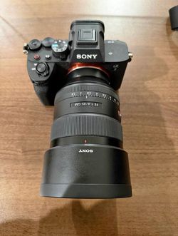 Sony A 7IV Camera with Sony 85mm 1.4 GM lens