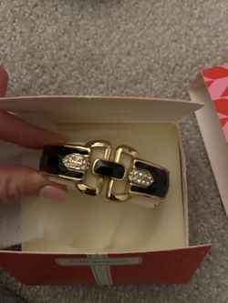 Stella and Dot Black Bracelet