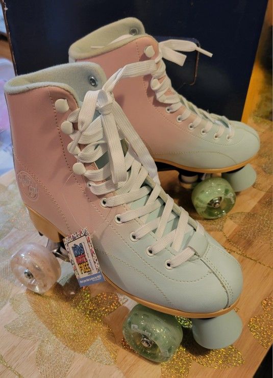 Pacer Rollr GRL Lilly - Colorful Freestyle Roller Skates