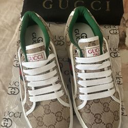 Gucci Shoes 