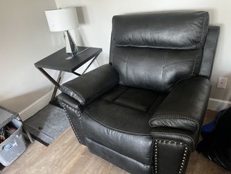 Reclining couch and chair