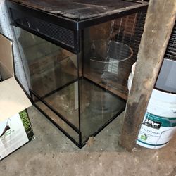 34 Gallon Repltile Tank