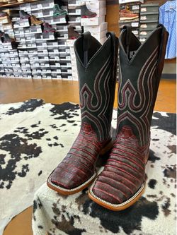 Men’s Boots
