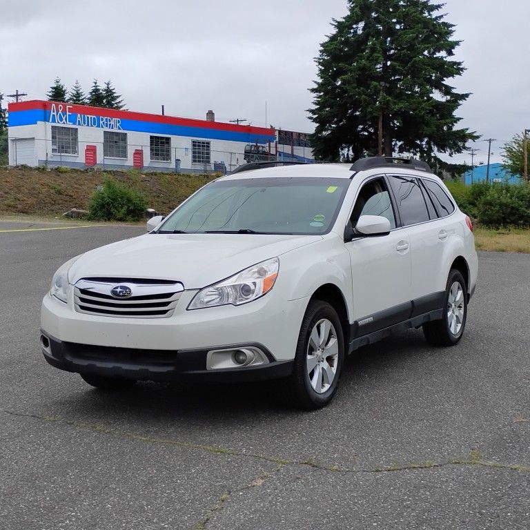 Subaru outback 2012 AWD