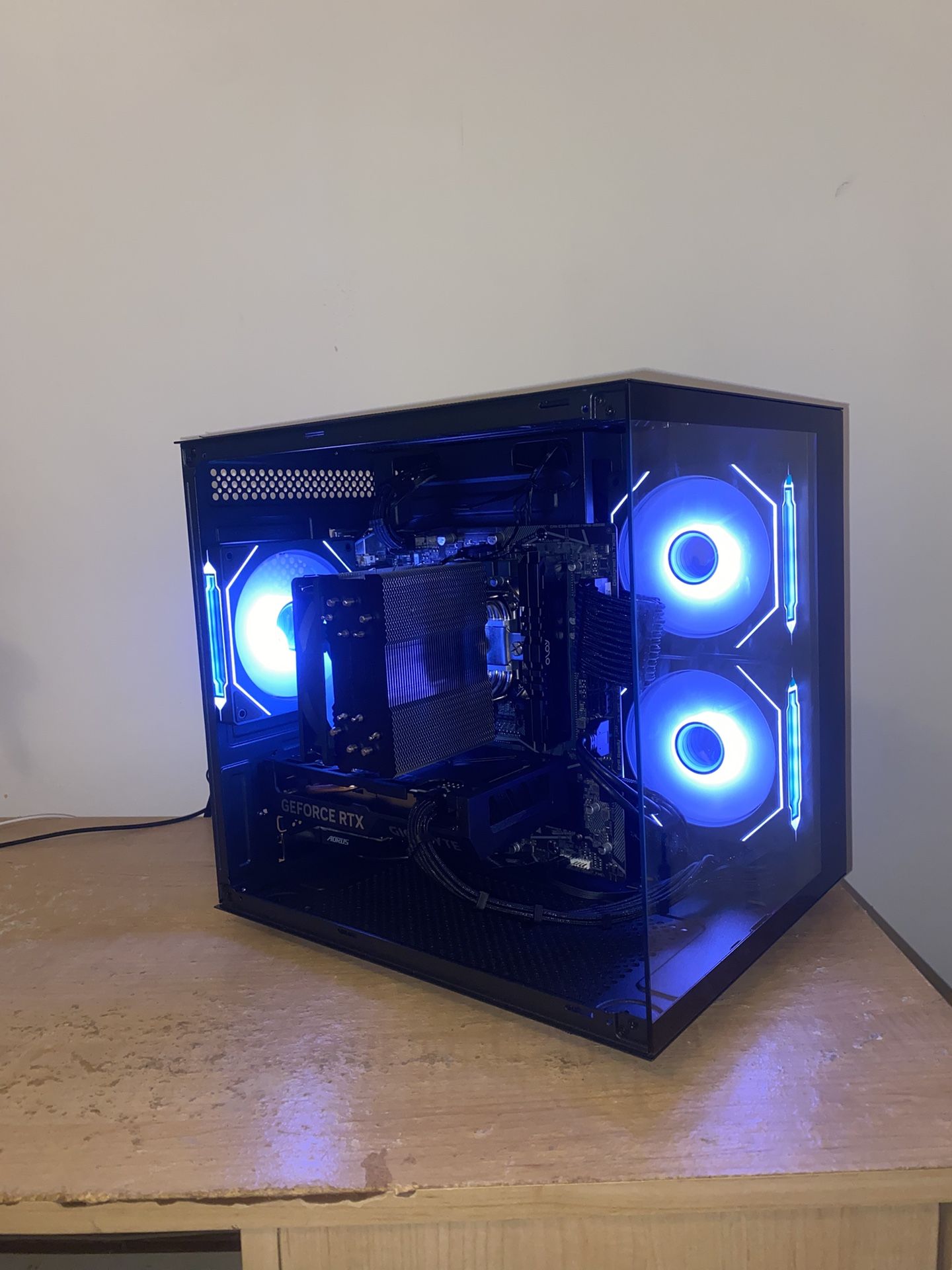 i5 11600K +  RTX 4060 🔷$749