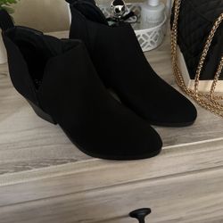 Black Booties 