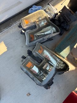 Ford Raptor Headlights