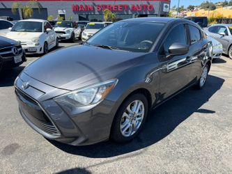 2017 Toyota Yaris iA