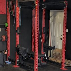 Titan Gym Rack With Accessories And Weights 
