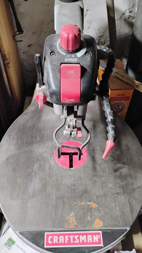 Shop Tools Scroll Saw, 110 Arc Welder, Quiet Air Compressor